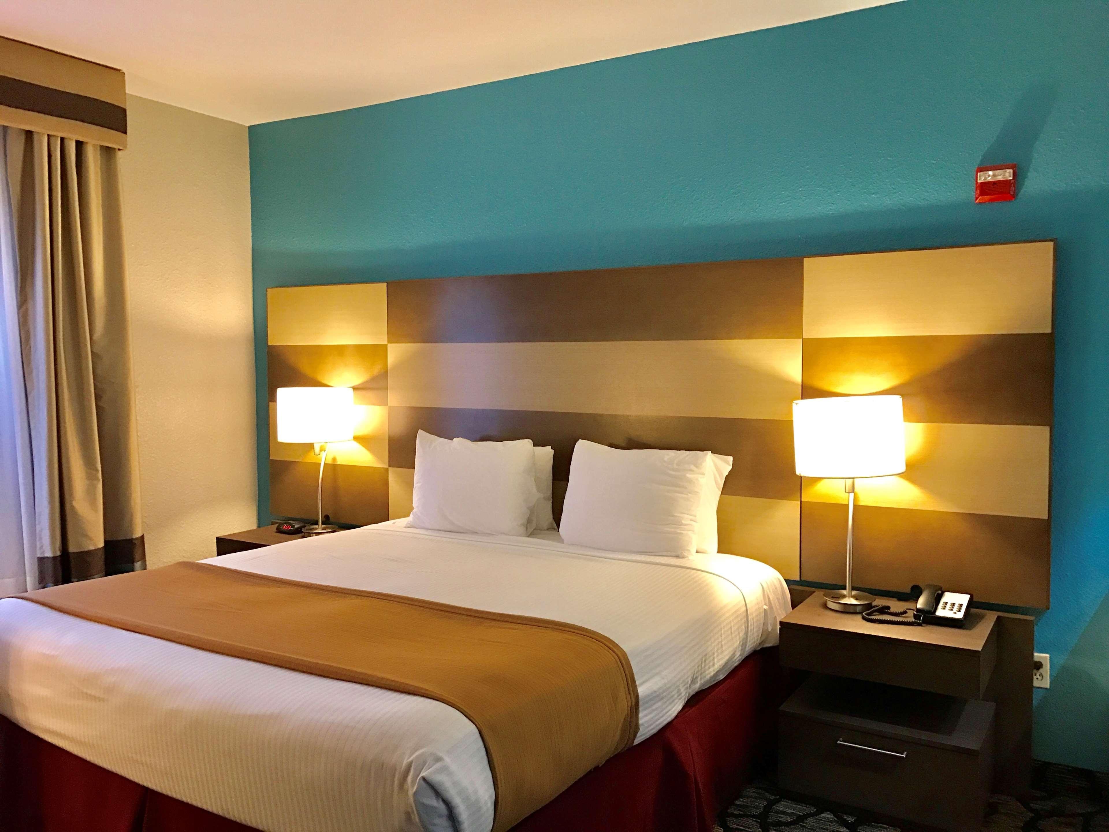 Best Western Executive Inn Seagoville Exterior photo