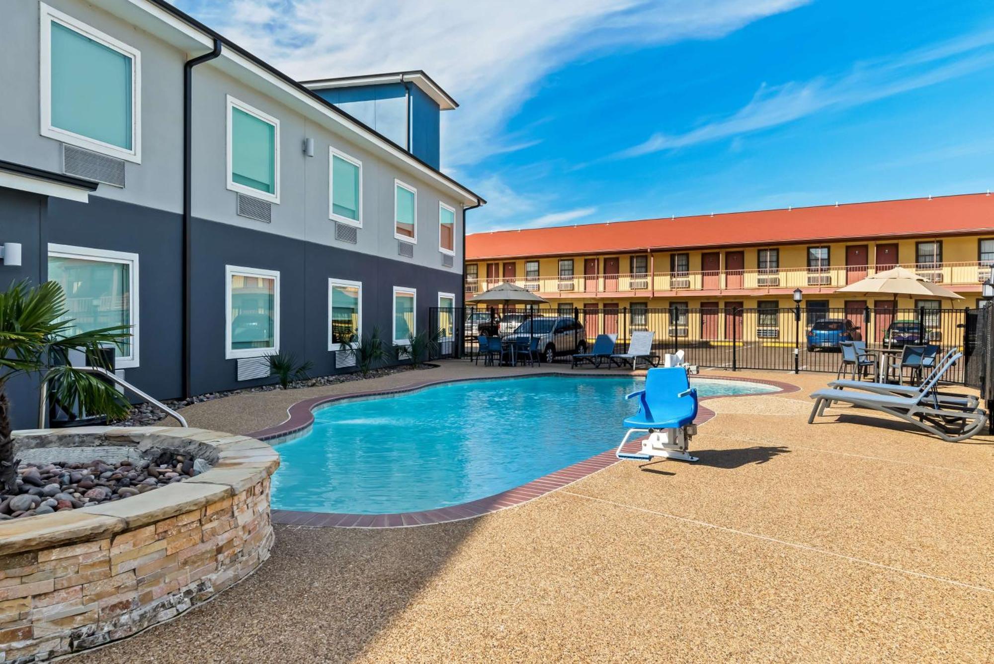 Best Western Executive Inn Seagoville Exterior photo